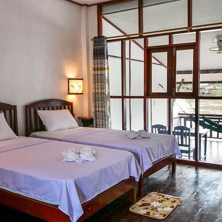 Dokchampa Guesthouse Ban Khon Екстер'єр фото